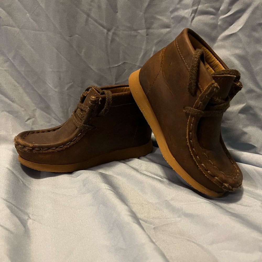 Clark’s Kids Wallabee